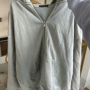 BRANDY MELVILLE SWEATSHIRT ZIP UP SAGE GREEN